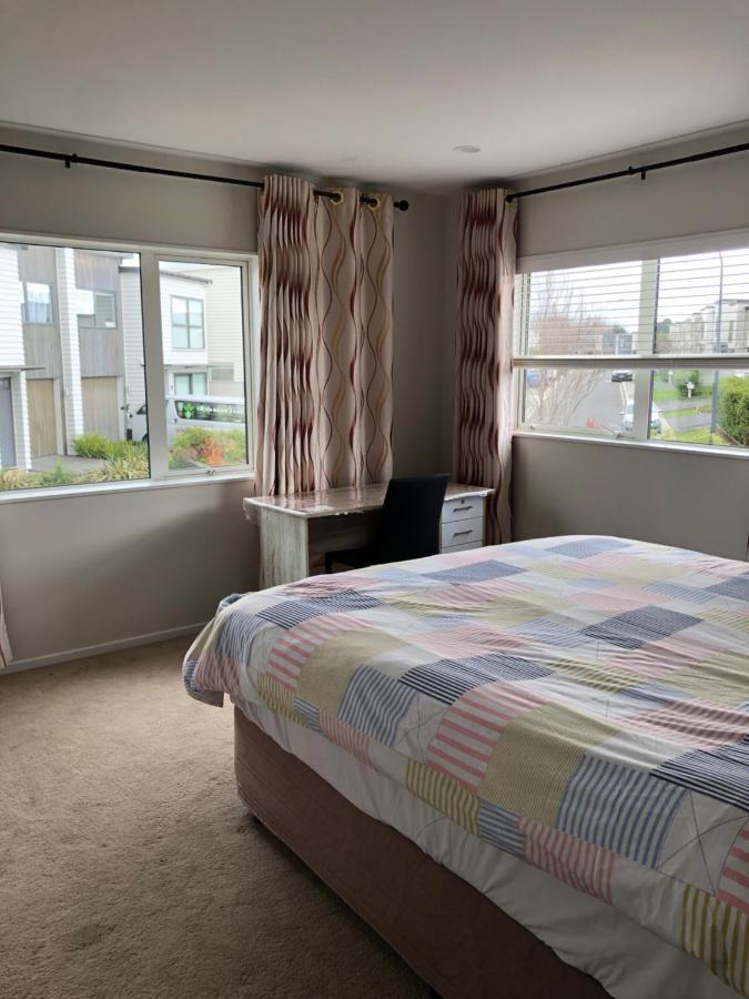 Brand New Bedroom In Karaka Auckland Kültér fotó