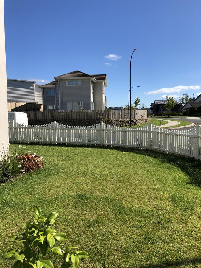 Brand New Bedroom In Karaka Auckland Kültér fotó
